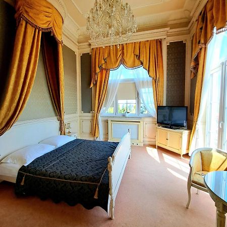 Senator Gran Via Hotel Będziemyśl Buitenkant foto